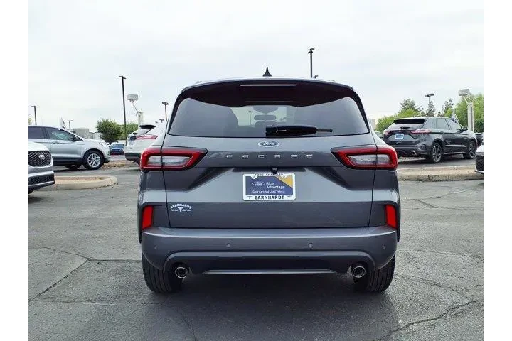 $23329 : Ford Escape 2023 ST-Line 4dr image 5