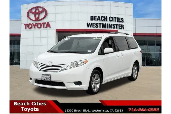 $17243 : Toyota Sienna 2017 LE 7-Pass image 6
