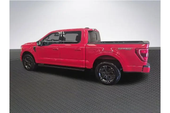 $37587 : Ford F-150 2023 4x4 XLT 4dr image 5
