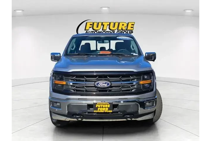 $39988 : Ford F-150 2024 4x4 XLT 4dr image 2