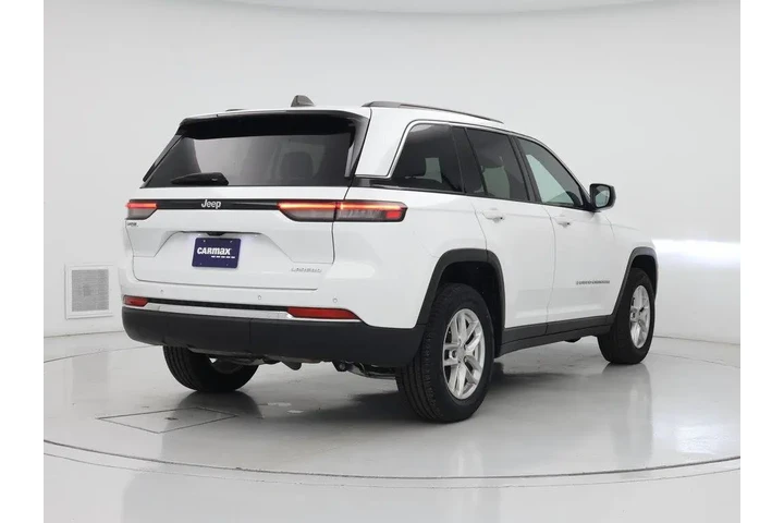 $28998 : Jeep Grand Cherokee 2024 4x2 image 8
