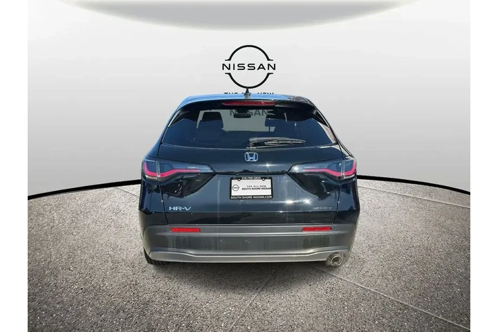 $24595 : Honda HR-V 2024 AWD Sport 4d image 4
