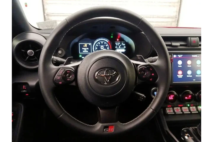 $33998 : Toyota GR86 2025 2dr Coupe 6 image 10