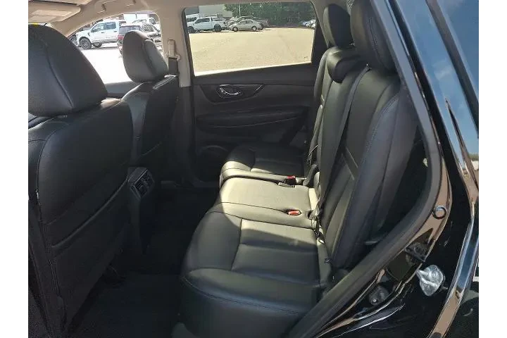 $15249 : Nissan Rogue 2019 AWD S 4dr image 10