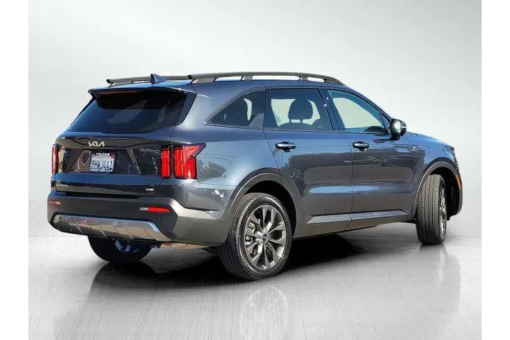 $33647 : Kia Sorento 2023 AWD SX 4dr image 4
