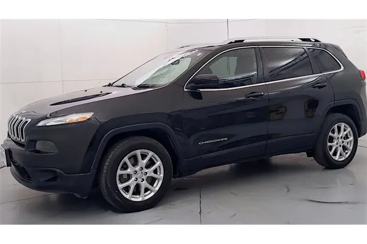 $18995 : 2015 Escape SE 4WD image 2