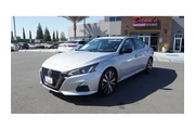$15984 : 2021 Altima 2.5 SR thumbnail