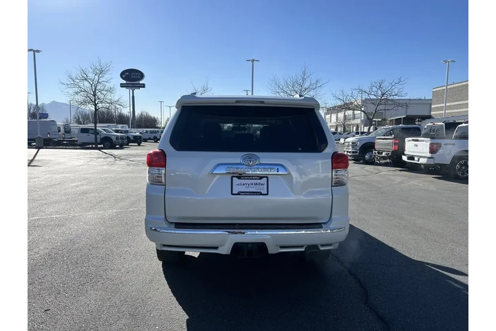 $17172 : Toyota 4Runner 2013 AWD Limi image 4