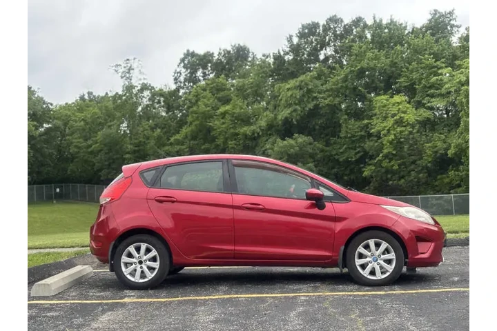 $2999 : 2011 Fiesta SE image 5