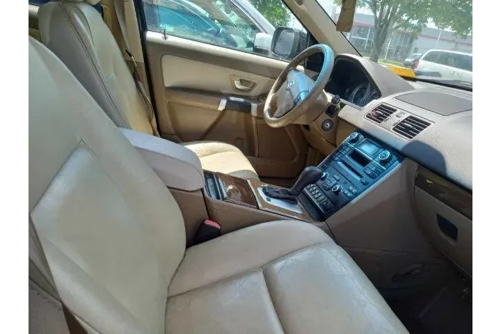 $9250 : 2011 XC90 3.2 image 7