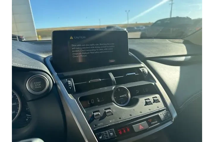 $28000 : Lexus NX 300 2020 4dr Crosso image 3