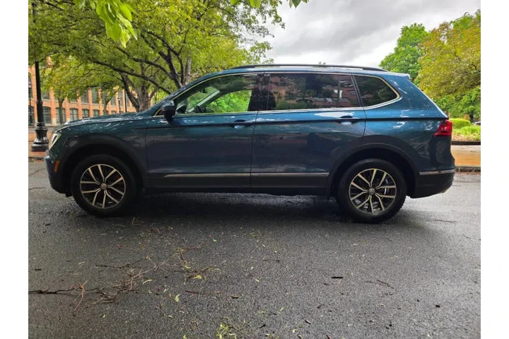 $17995 : 2020 Tiguan SE 4Motion image 4