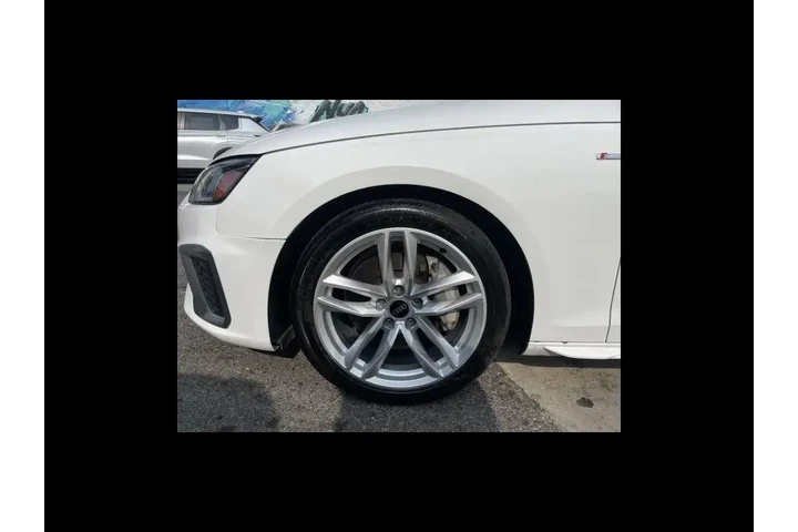 $23999 : Audi A4 2023 AWD quattro S l image 10