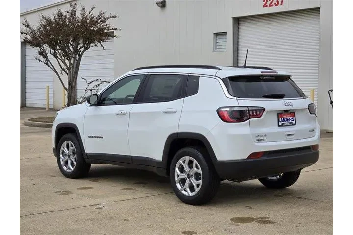 $30990 : Jeep Compass 2026 4x4 Latitu image 6
