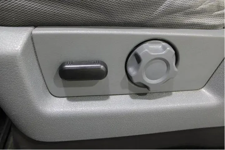 $10982 : Ford F-150 2013 4x4 Lariat 4 image 4