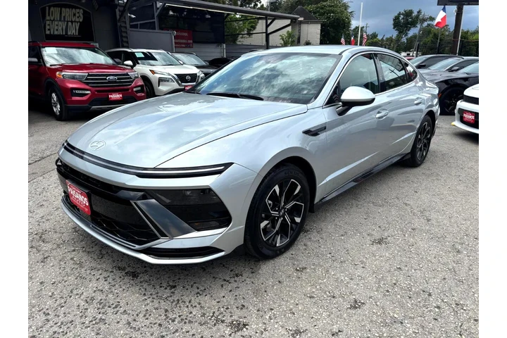 2025 Sonata SEL image 1