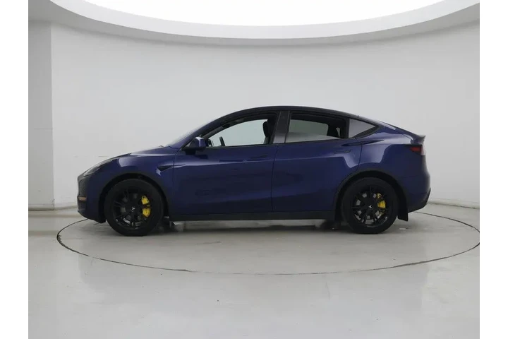 $33998 : Tesla Model Y 2023 AWD Long image 3
