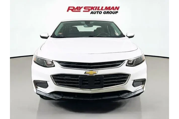 $19975 : Chevrolet Malibu 2017 LT 4dr image 2