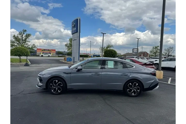 $21990 : Hyundai SONATA 2024 AWD SEL image 4