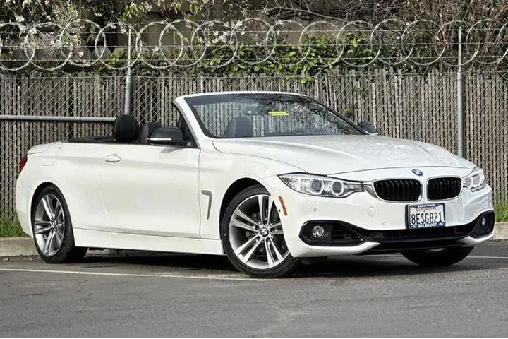 $17364 : BMW 4 Series 2015 428i 2dr C image 2