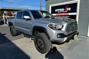 $27998 : 2017 Tacoma TRD Off-Road thumbnail