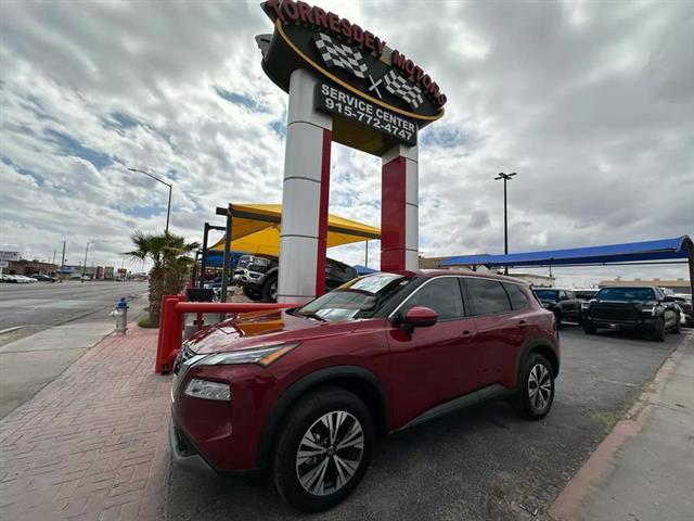 $23995 : Pre-Owned 2021 Rogue SV Sport image 2