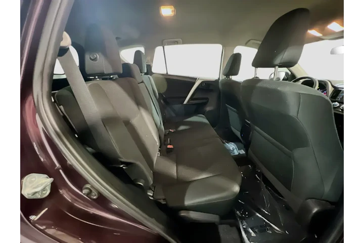 $17488 : Toyota RAV4 2018 LE 4dr SUV image 10