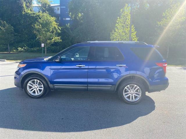 $13500 : 2013 Explorer XLT image 6