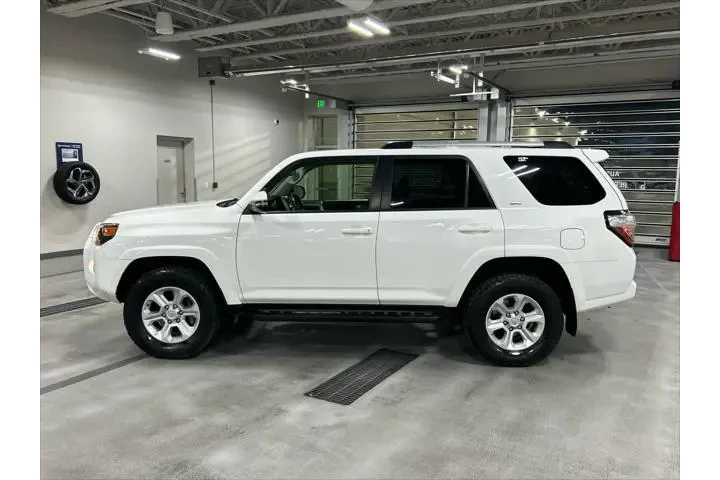 $26615 : Toyota 4Runner 2019 4x4 SR5 image 3