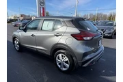 $22995 : Nissan Kicks Play 2025 S 4dr thumbnail