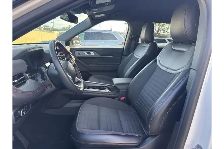 $39391 : Ford Explorer 2025 ST-Line 4 image 8