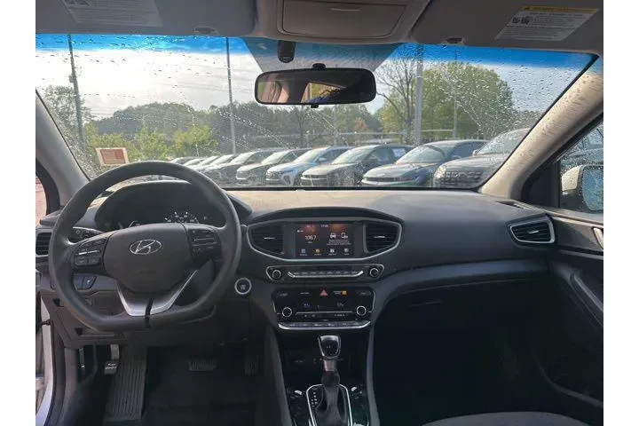 $16388 : Hyundai IONIQ Hybrid 2018 Bl image 9
