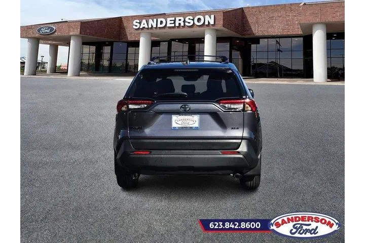 $33888 : Toyota RAV4 2024 XLE 4dr SUV image 4