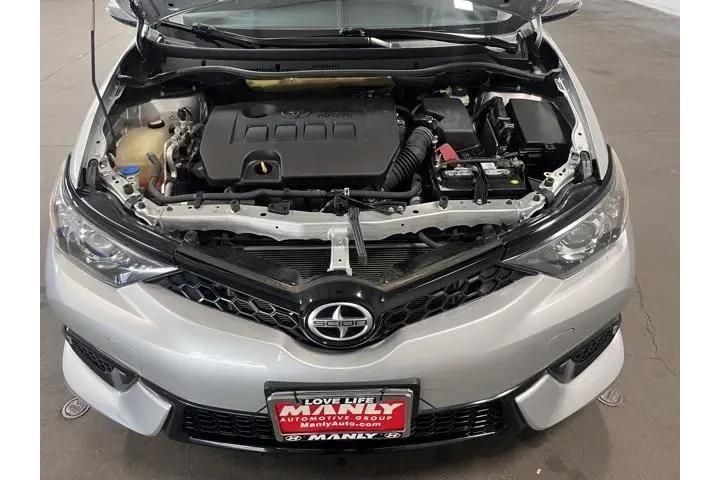 $13971 : Scion iM 2016 4dr Hatchback image 9