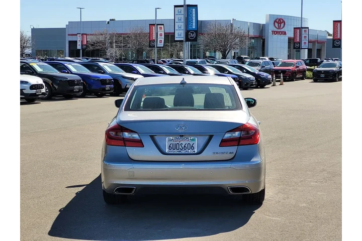 $8998 : Hyundai Genesis 2012 4.6L V8 image 6