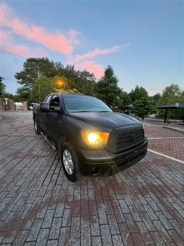 $6500 : 2007 Tundra SR5 image 10