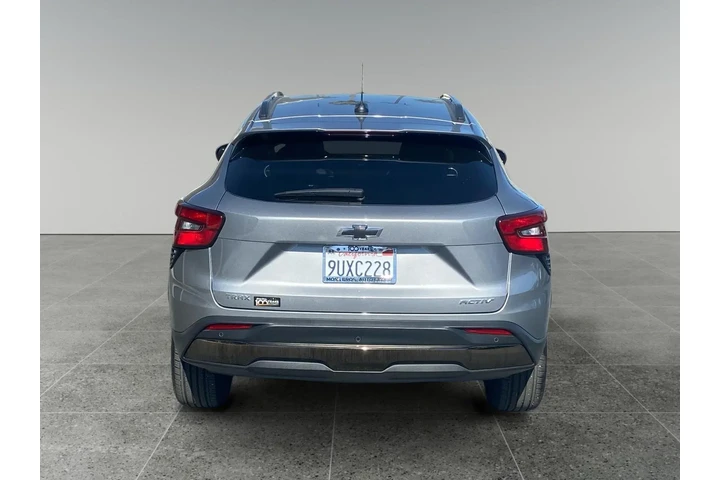 $27468 : Chevrolet Trax 2025 ACTIV 4d image 4