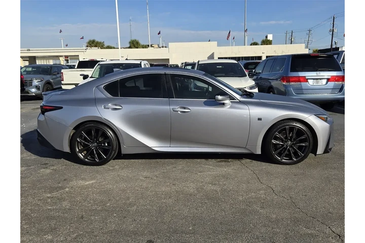 $39997 : Lexus IS 350 2024 F SPORT De image 4