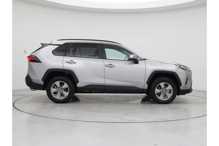 $34998 : Toyota RAV4 2025 AWD XLE 4dr image 7