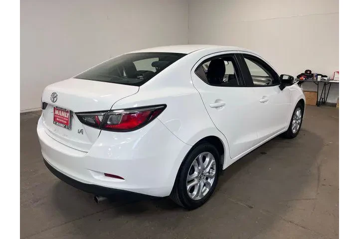 $14922 : Toyota Yaris iA 2017 4dr Sed image 3