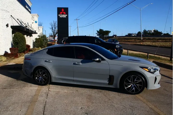 $27750 : Kia Stinger 2022 GT-Line 4dr image 6