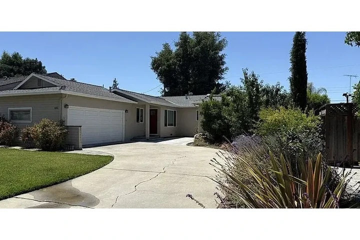 $2750 : HOUSE RENT IN SAN JOSE CA image 6