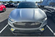 $32426 : Ford Mustang Mach-E 2022 AWD thumbnail