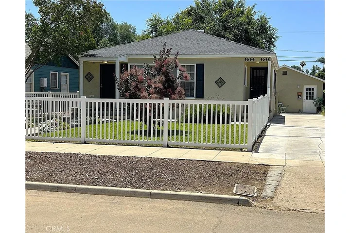 $900 : Casa completamente remodelada image 2