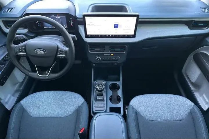 $29995 : Ford Maverick 2025 AWD XLT 4 image 3