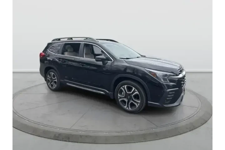 $25795 : Subaru Ascent 2023 AWD Limit image 1