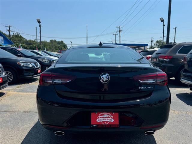 $21900 : 2019 Regal Sportback Essence image 7