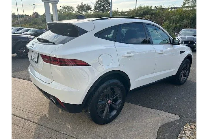 $32850 : Jaguar E-PACE 2022 AWD P250 image 7