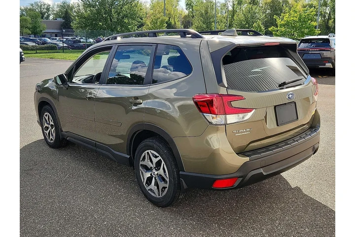 $26995 : Subaru Forester 2023 AWD Pre image 4