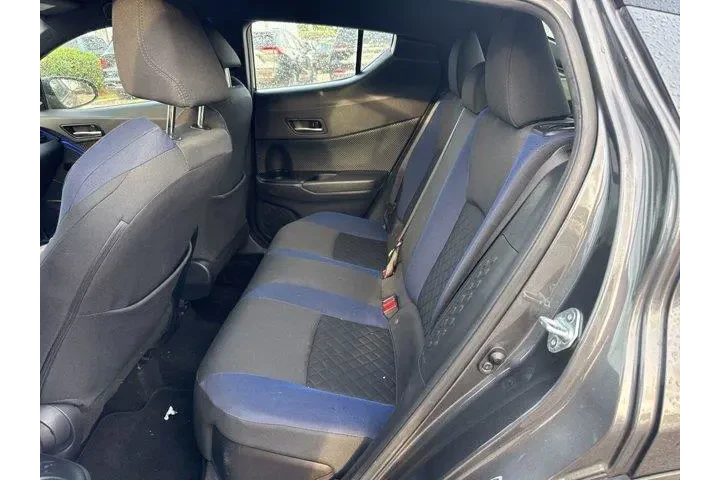 $18838 : Toyota C-HR 2021 LE 4dr Cros image 7